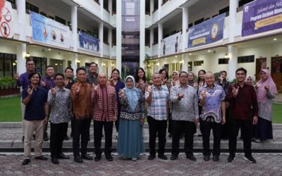 Kegiatan Kunjungan Monitoring dan Evaluasi PKKM di Universitas Internasional Batam